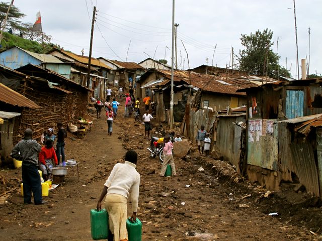 Kibera-Road.jpg